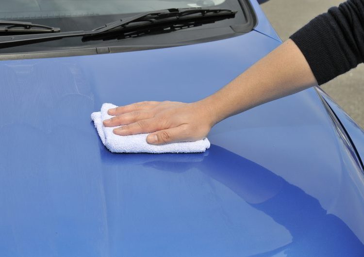 洗車後にワックスがけは必要 ワックスのメリットや選び方などを解説 洗車コラム 洗車方法 洗車用品 洗車のサポートなら ソフト99洗車ナビ