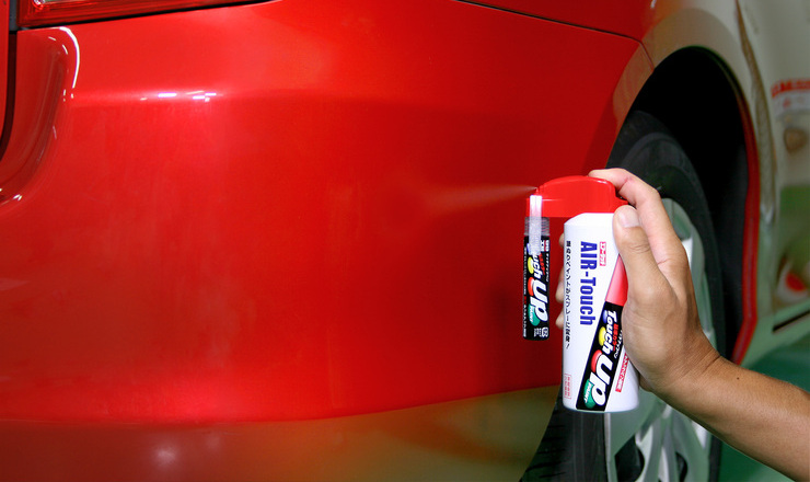 車の傷消し剤の画像